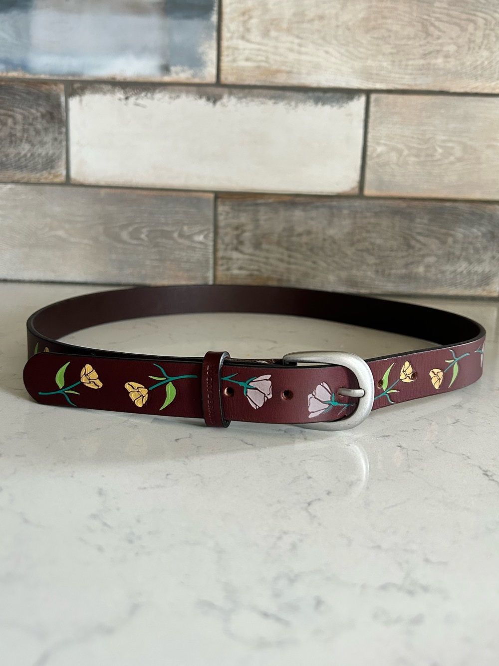 LIKE NEW Lucky Brand Floral Embossed Handpainted Leather Belt 39.5” Length - Picture 4 of 10
